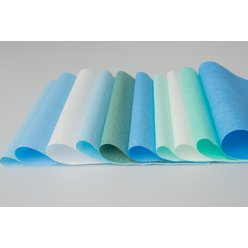 AW Prokládaný krepový papír zelený/bílý, 60 a 60 g/m2, 100 x 100 cm, 125 ks/bal.